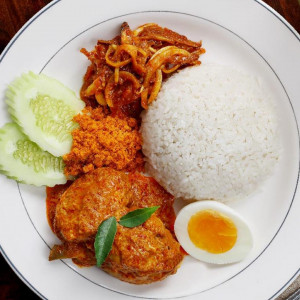 👍 nasi lemak- curry chicken