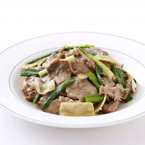 👍 wok fried beef with spring onions & gingers