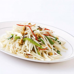 beansprout with salted fish